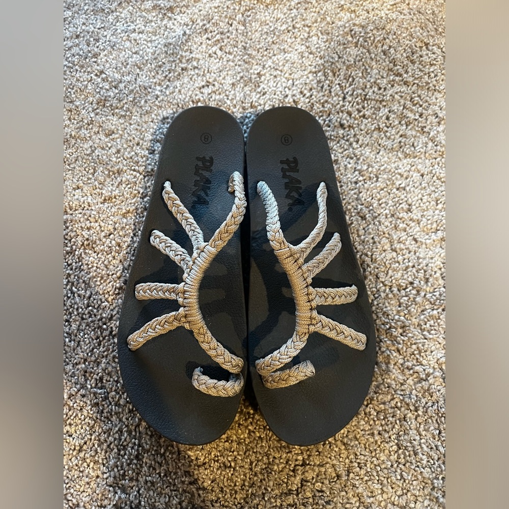 PLAKA. Amazon brand. Size 8. Like brand new! Braided straps